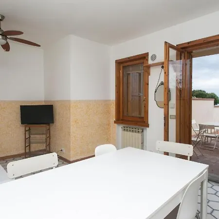 M048 - Marcelli, Trilocale Con Giardino Vista Mare *
